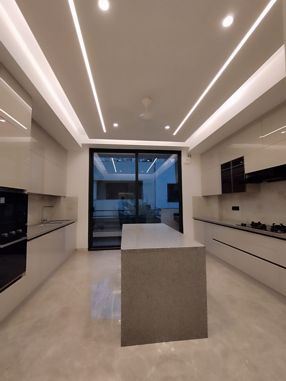 Builder Floor in Nirvana-13