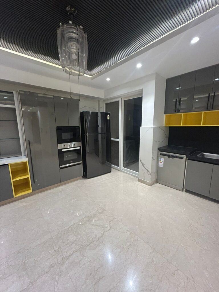 Builder Floor in Sushant Lok-2